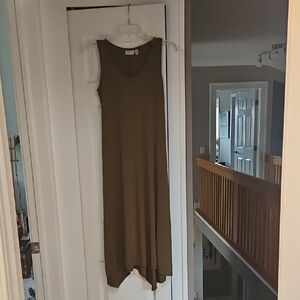 Sleeveless Olive Green Maxi Dress